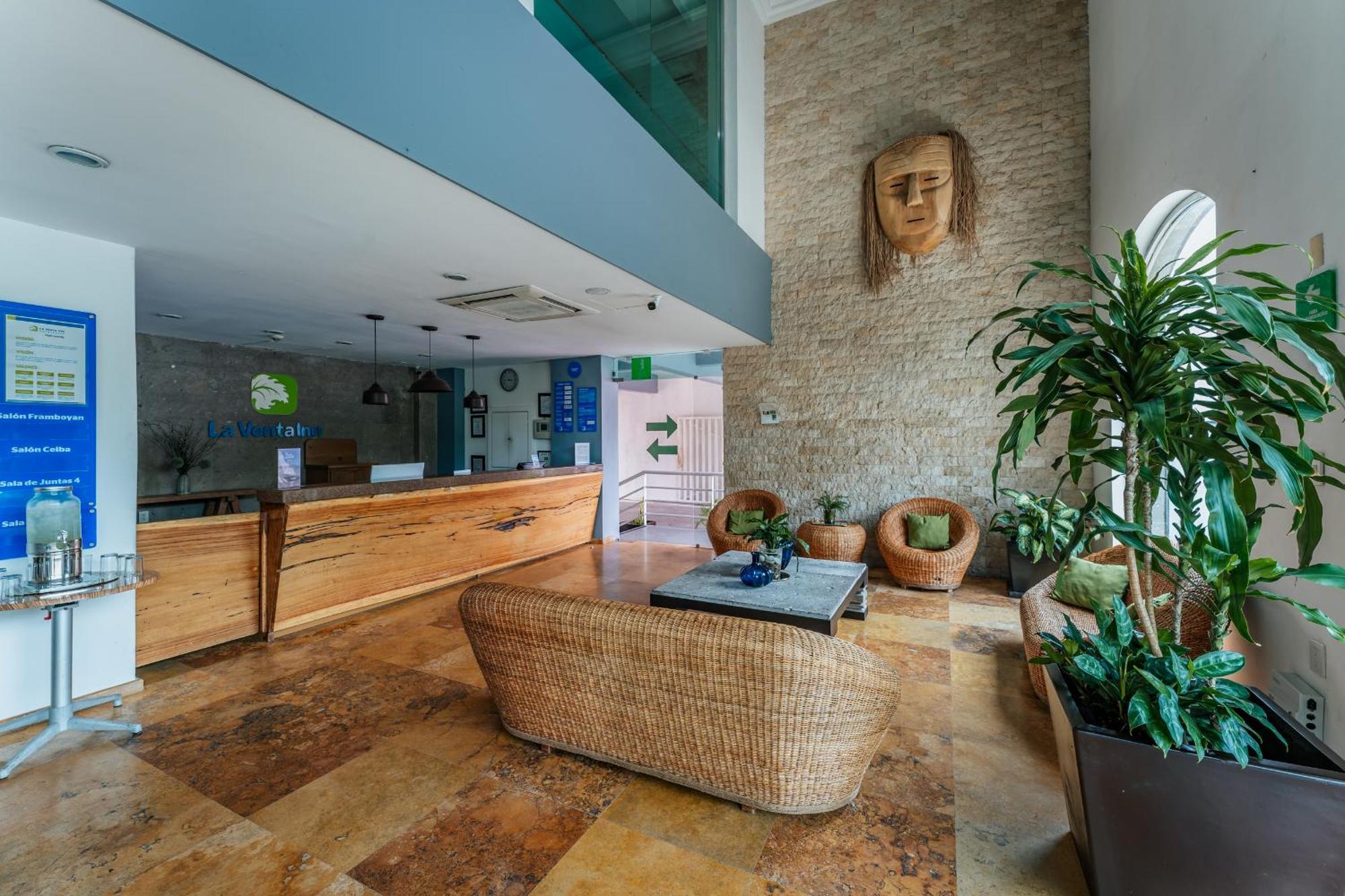 Hotel La Venta Inn Вильяэрмоса Экстерьер фото