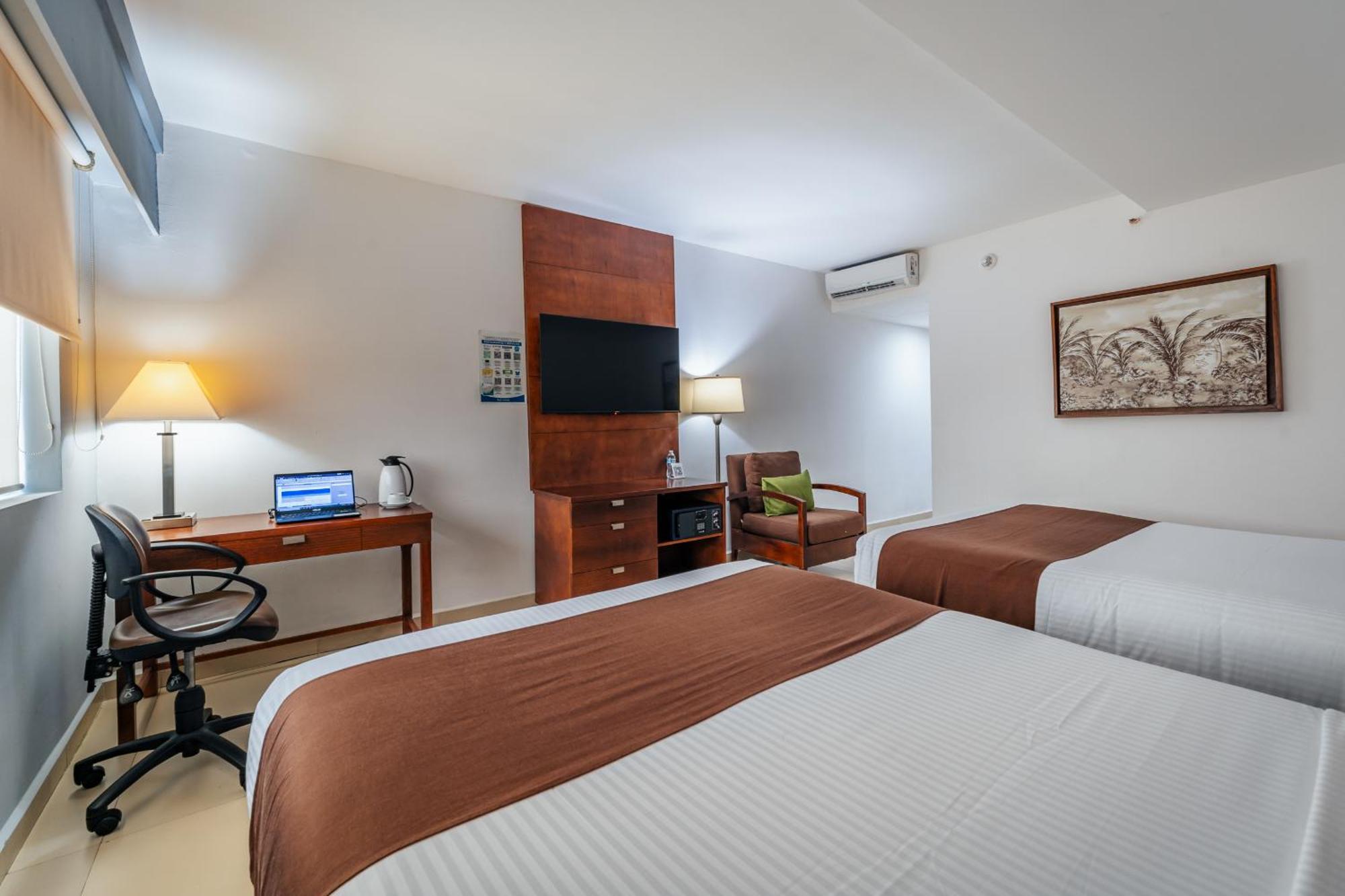 Hotel La Venta Inn Вильяэрмоса Экстерьер фото