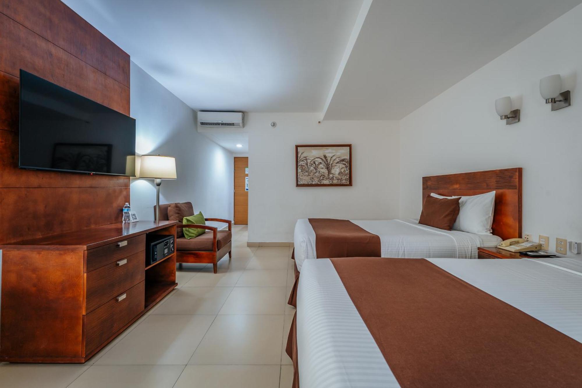 Hotel La Venta Inn Вильяэрмоса Экстерьер фото